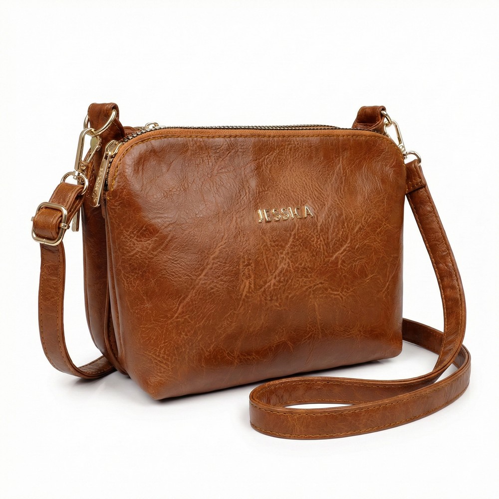 True ? شنطة كروس جلد إيطالي مستورد بسوست وإكسسوارات مستوردة مقاس 15×25 سم

 : Imported Italian leather crossbody bag with imported zippers & hardware, size 15×25 cm

